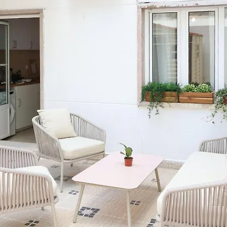 Apartment Lovely In The With Terrace