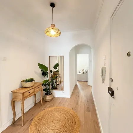 Apartment Lovely In The With Terrace Lisbon